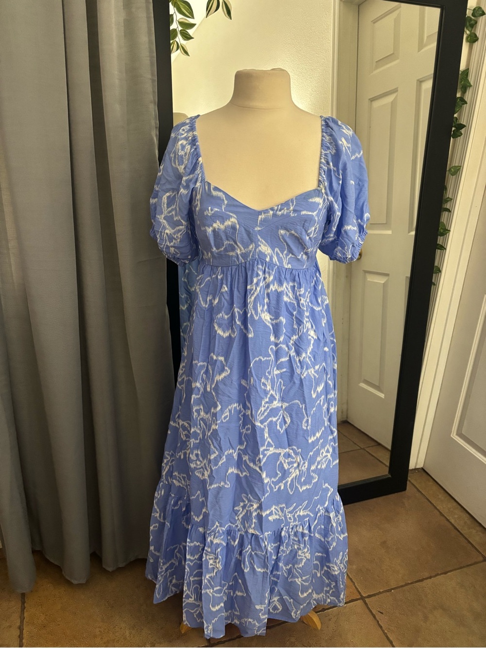 Nine West Blue Floral Puff-Sleeve Maxi Dress